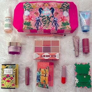 Makeup Kit & Bag NWT